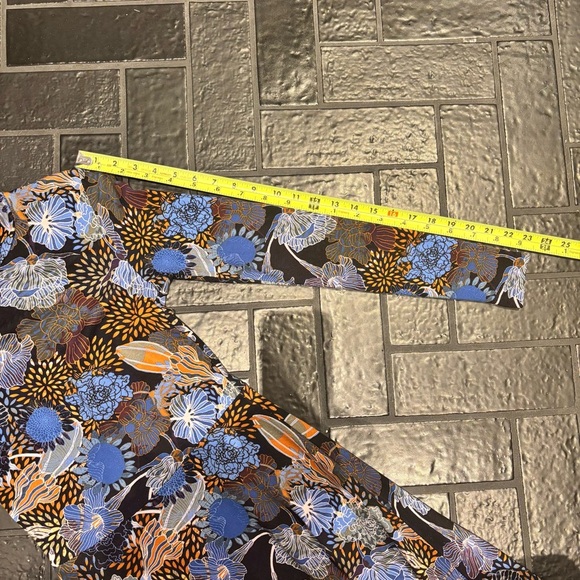 Floral H&M Long Sleeve turtleneck  - Blue and Black gorgeous patterned dress - Picture 7 of 7